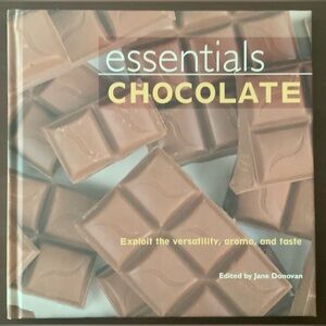 Essentials Chocolate cookbook